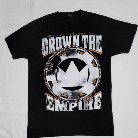 Crown The Empire Distressed Logo Metalcore Hardcore Band Merch Shirt - Picture 2 of 4